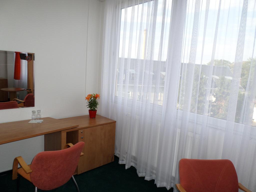 Hotel Steiger كرنوف المظهر الخارجي الصورة