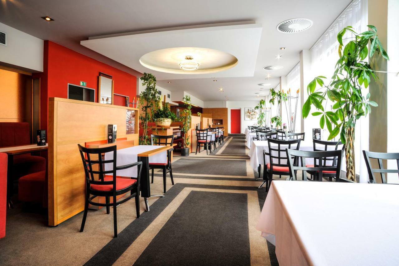 Hotel Steiger كرنوف المظهر الخارجي الصورة